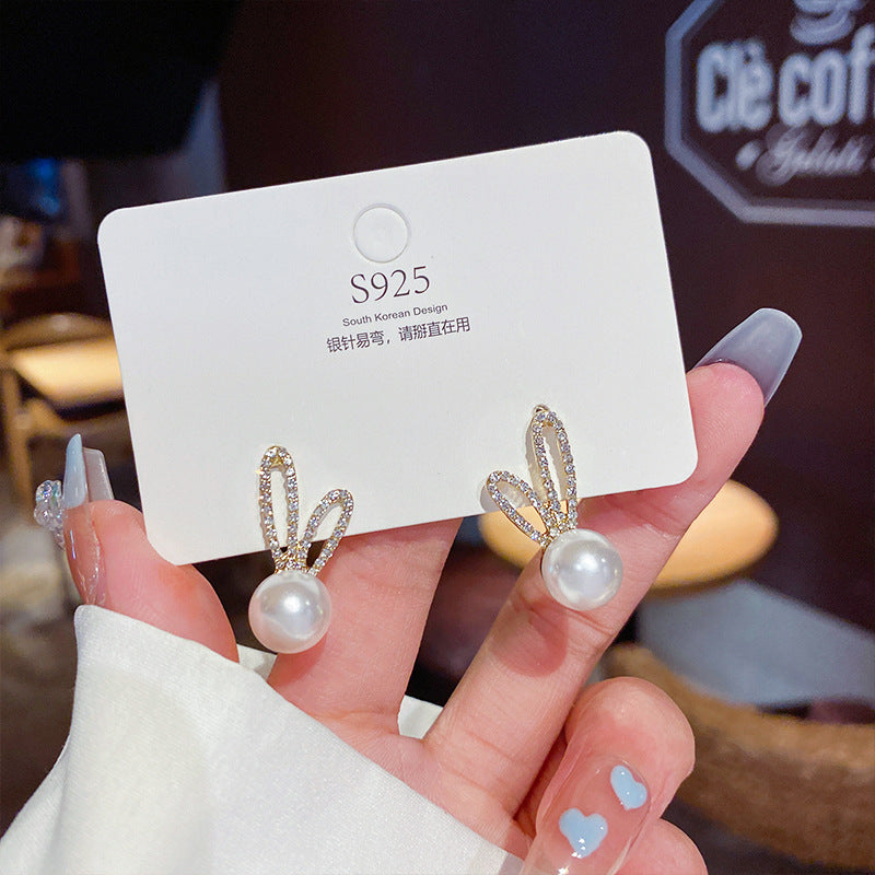 Cute Rabbit Alloy Mixed Materials Inlay Rhinestones Women's Earrings