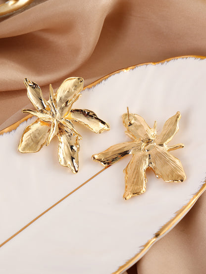 Elegant Leaves Flower Metal Plating Gold Plated Women's Ear Studs