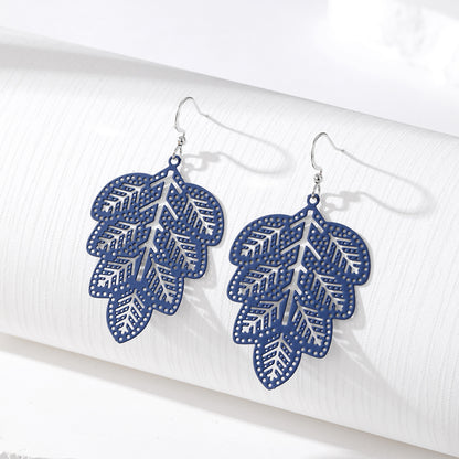 Simple Style Leaves Alloy Hollow Out Women's Drop Earrings