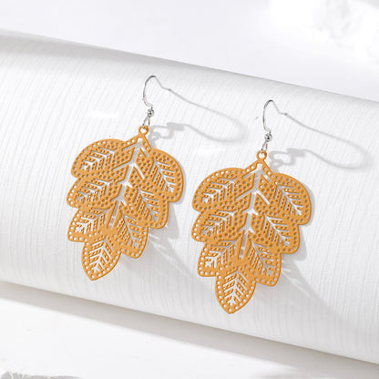 Simple Style Leaves Alloy Hollow Out Women's Drop Earrings