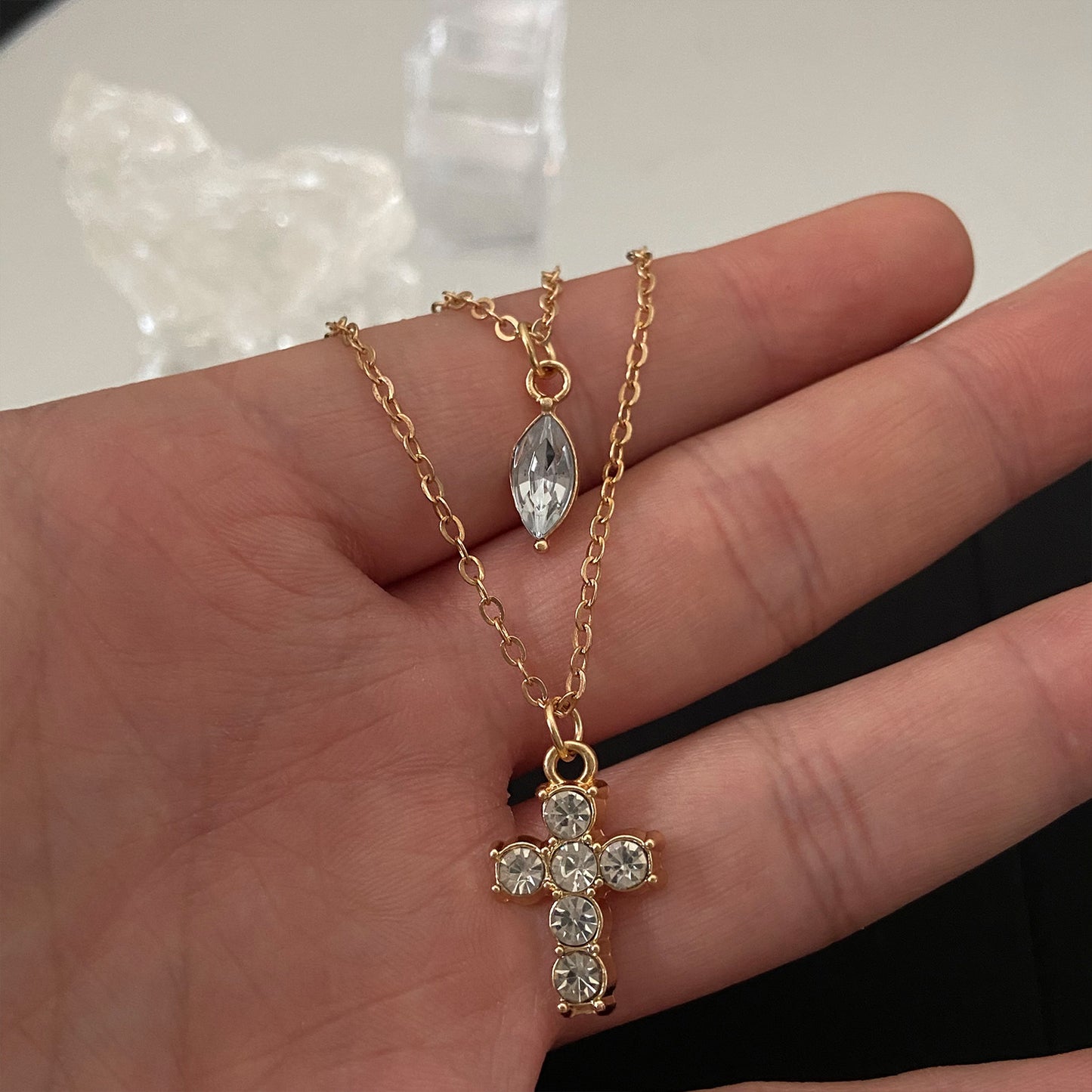 Wholesale Jewelry Vintage Style Simple Style Cross Alloy Rhinestones 14k Gold Plated Layered Necklaces