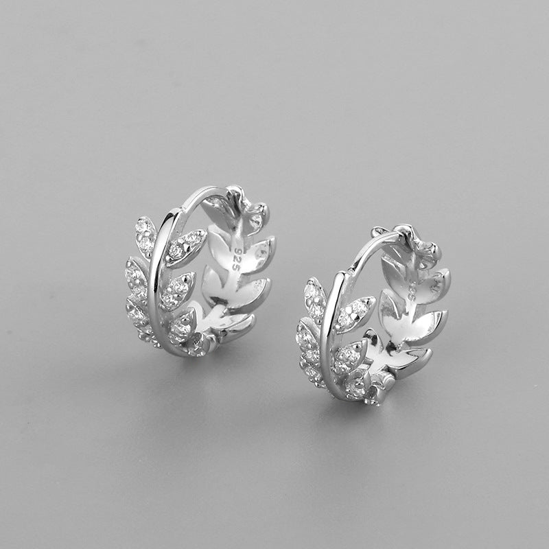 1 Pair Simple Style Leaf Brass Inlay Rhinestones Ear Studs