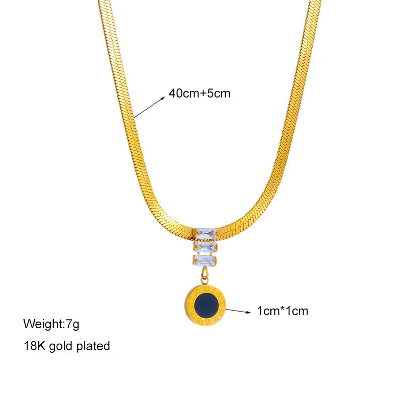 Retro Round Titanium Steel Plating Inlay Artificial Rhinestones 18k Gold Plated Pendant Necklace