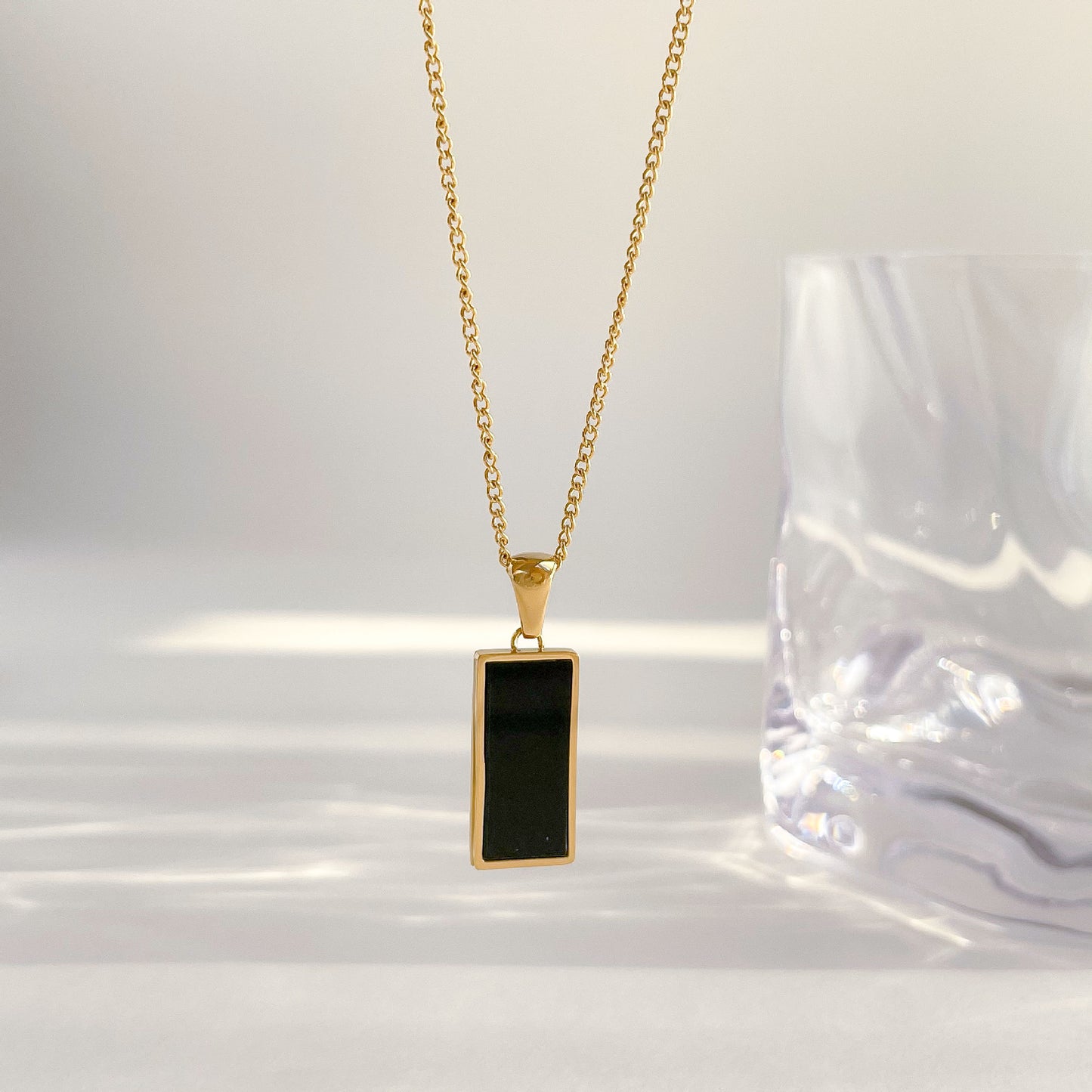 Simple Style Square Titanium Steel Inlay Shell Necklace