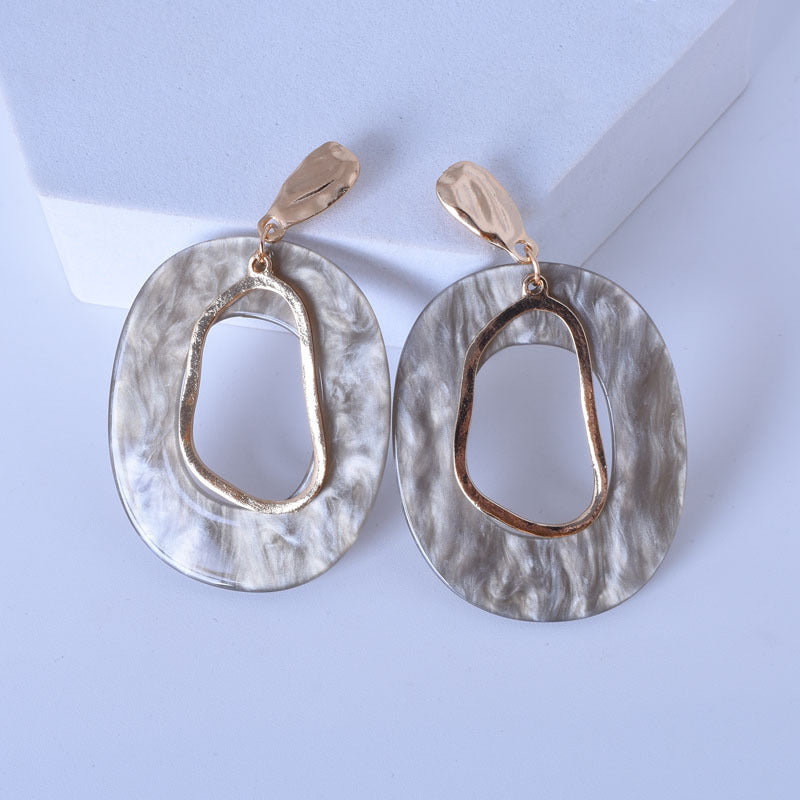 Casual Simple Style Irregular Oval Arylic Alloy Plating Hollow Out Women's Drop Earrings