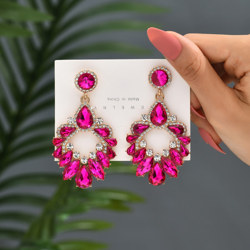 1 Pair Luxurious Geometric Inlay Alloy Rhinestones Glass Gold Plated Chandelier Earrings Drop Earrings