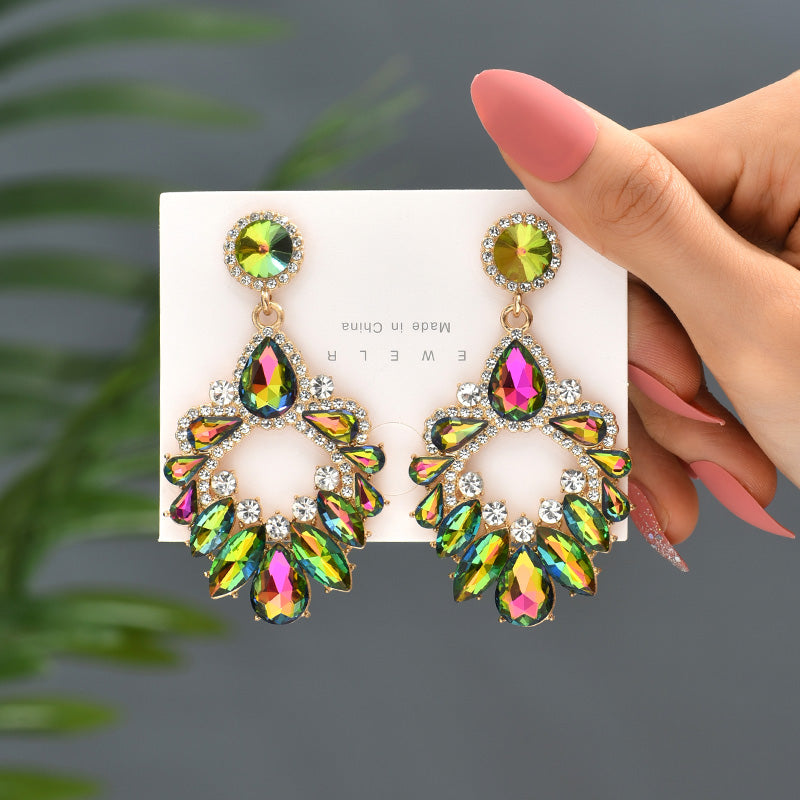 1 Pair Luxurious Geometric Inlay Alloy Rhinestones Glass Gold Plated Chandelier Earrings Drop Earrings