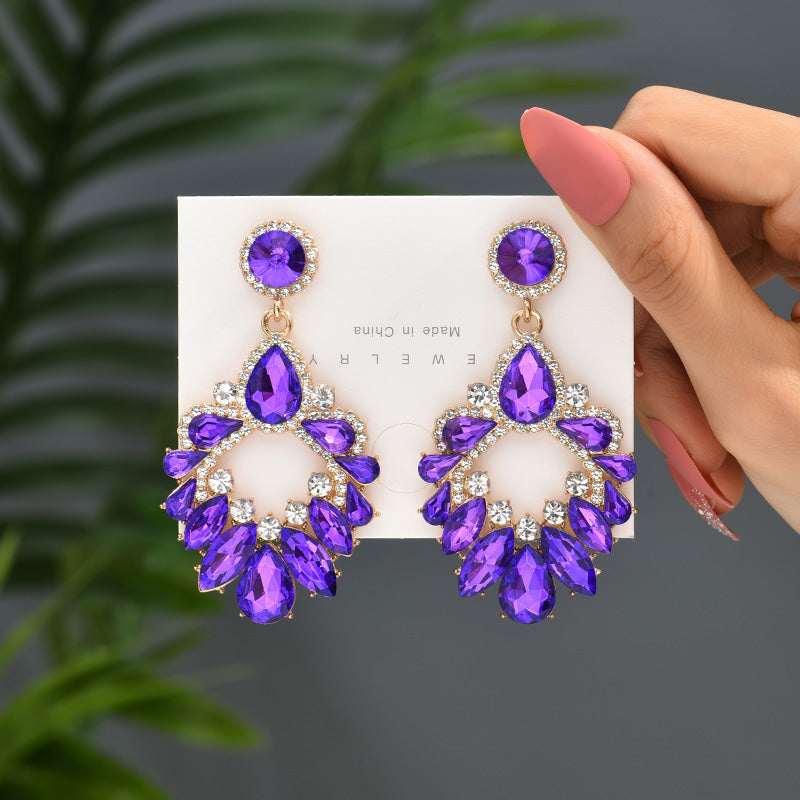 1 Pair Luxurious Geometric Inlay Alloy Rhinestones Glass Gold Plated Chandelier Earrings Drop Earrings