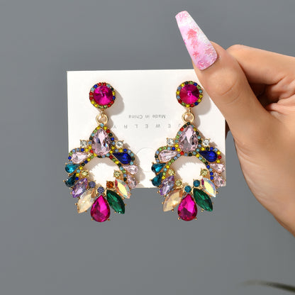 1 Pair Luxurious Geometric Inlay Alloy Rhinestones Glass Gold Plated Chandelier Earrings Drop Earrings