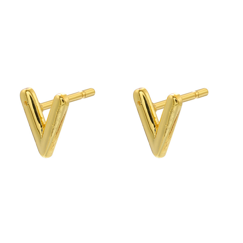 1 Pair Casual Elegant Simple Style Letter Copper Plating 18k Gold Plated Ear Studs