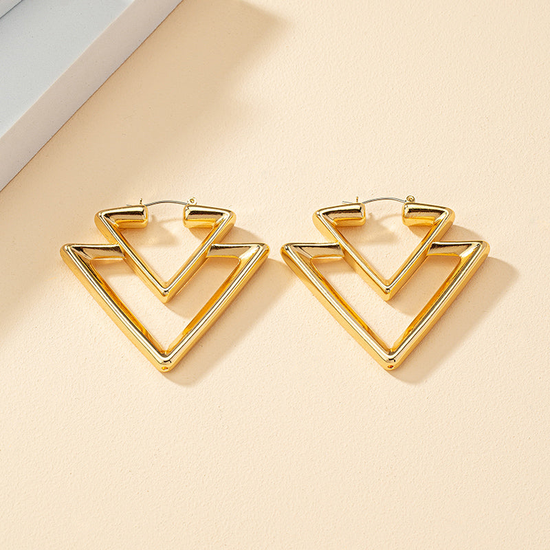 Retro Modern Style Triangle Alloy Plating Women's Earrings