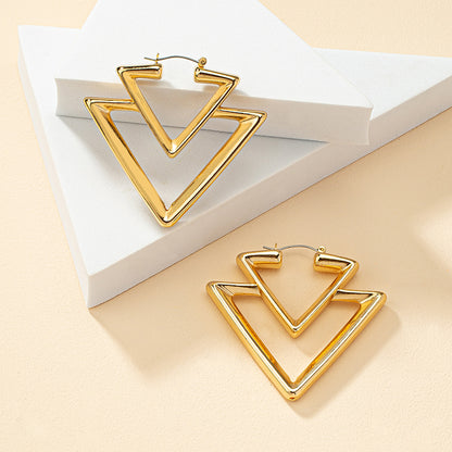 Retro Modern Style Triangle Alloy Plating Women's Earrings