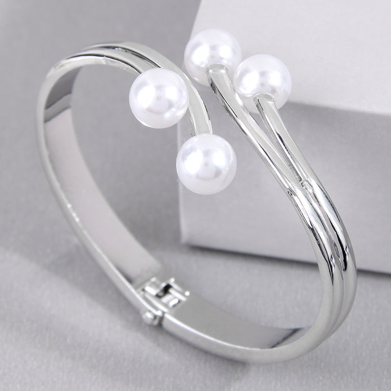 Simple Style Round Imitation Pearl Alloy Women's Bangle