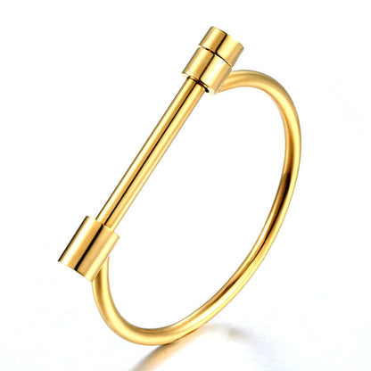 Elegant Simple Style Solid Color Titanium Steel Polishing Plating 18k Gold Plated Bangle