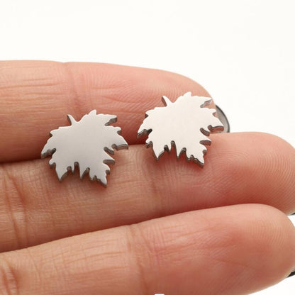 1 Pair Simple Style Commute Maple Leaf Plating Stainless Steel Ear Studs