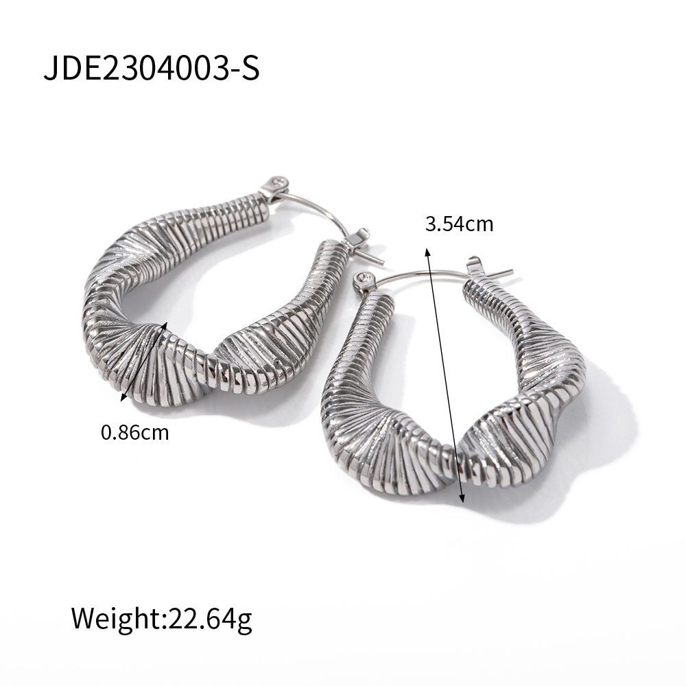 1 Pair Modern Style Solid Color Spiral Stripe Plating Stainless Steel Titanium Steel 18k Gold Plated Hoop Earrings