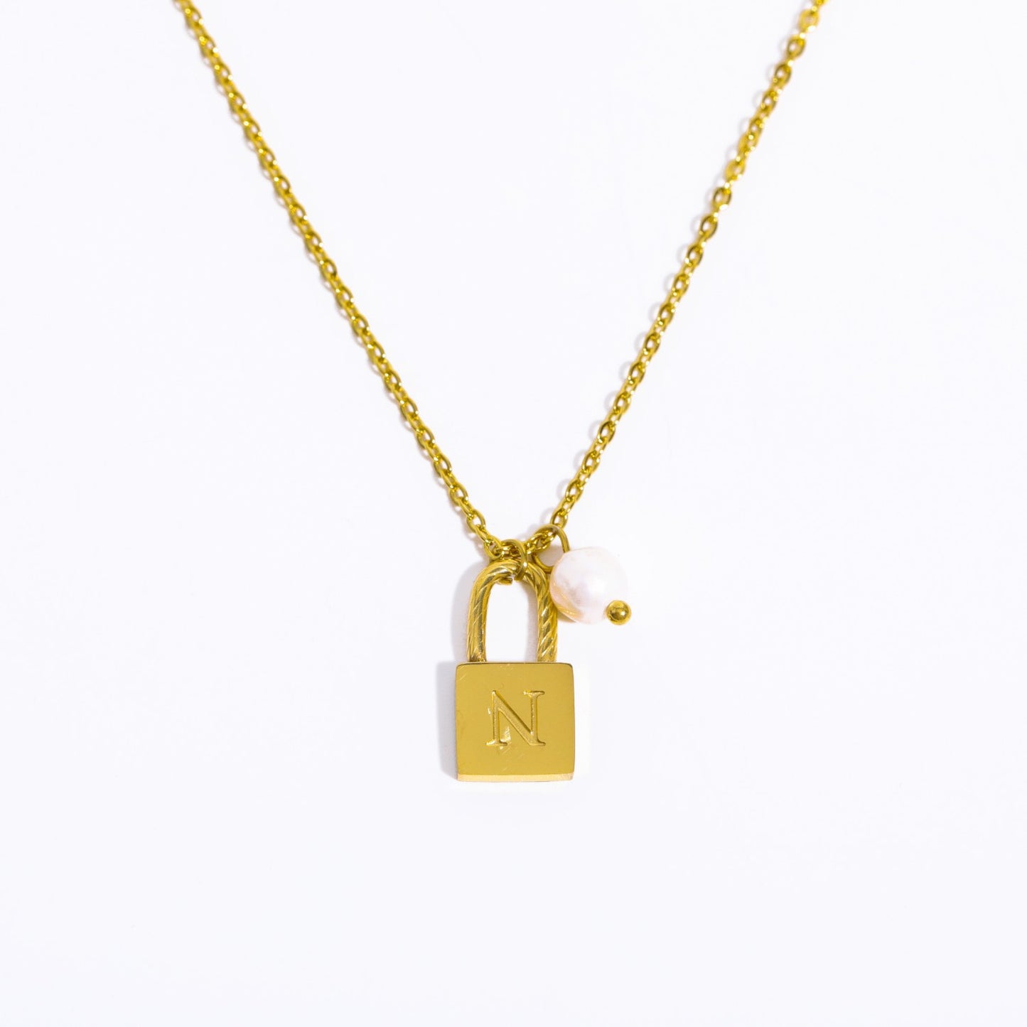 Casual Simple Style Letter Lock Titanium Steel Pearl Plating 18k Gold Plated Pendant Necklace