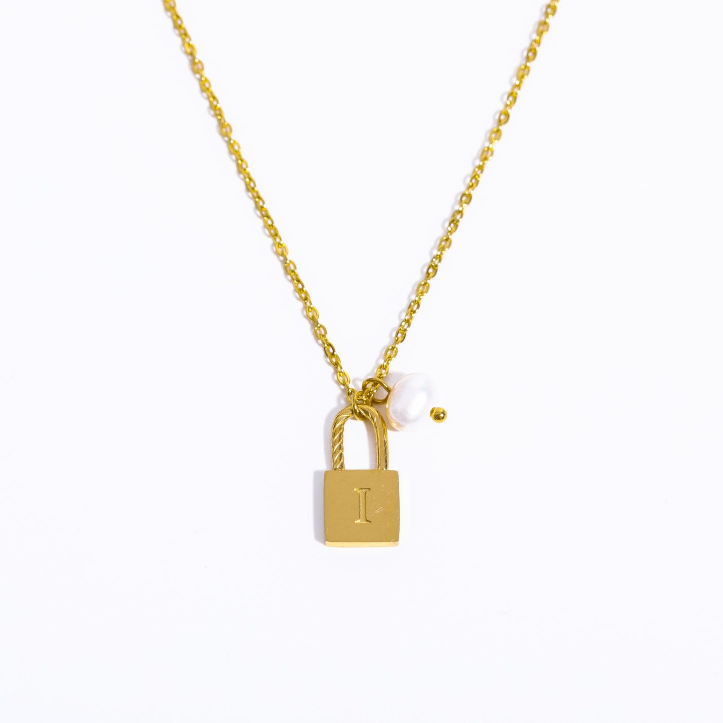 Casual Simple Style Letter Lock Titanium Steel Pearl Plating 18k Gold Plated Pendant Necklace