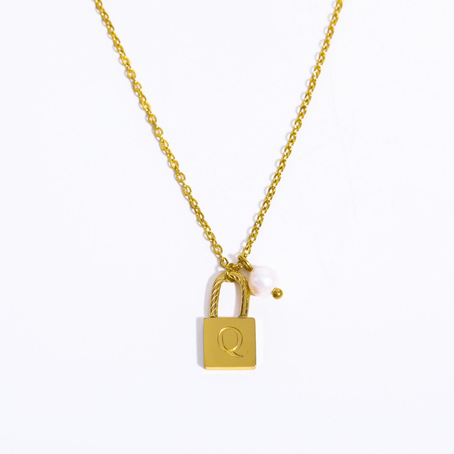 Casual Simple Style Letter Lock Titanium Steel Pearl Plating 18k Gold Plated Pendant Necklace