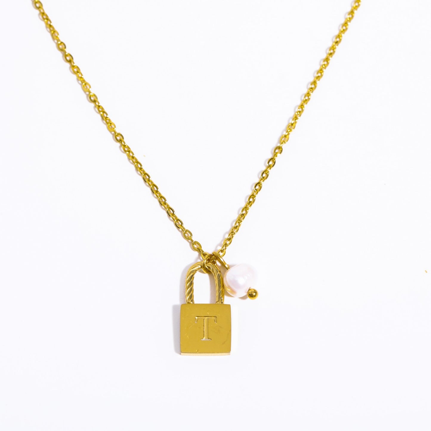 Casual Simple Style Letter Lock Titanium Steel Pearl Plating 18k Gold Plated Pendant Necklace