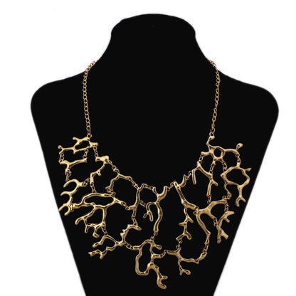 Retro Exaggerated Coral Alloy Plating Women's Necklace