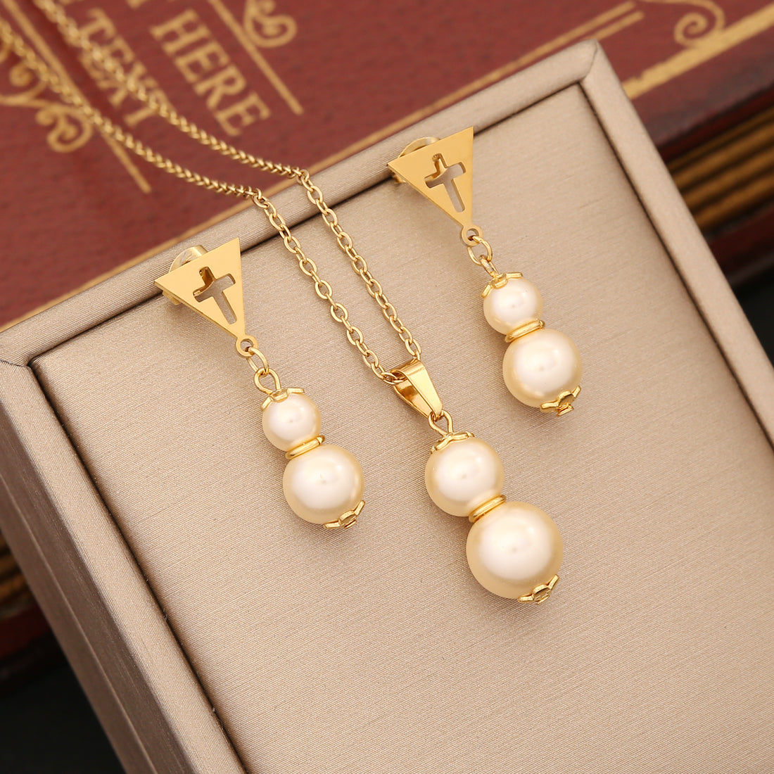 Commute Gourd Stainless Steel Artificial Pearl Patchwork Jewelry Set