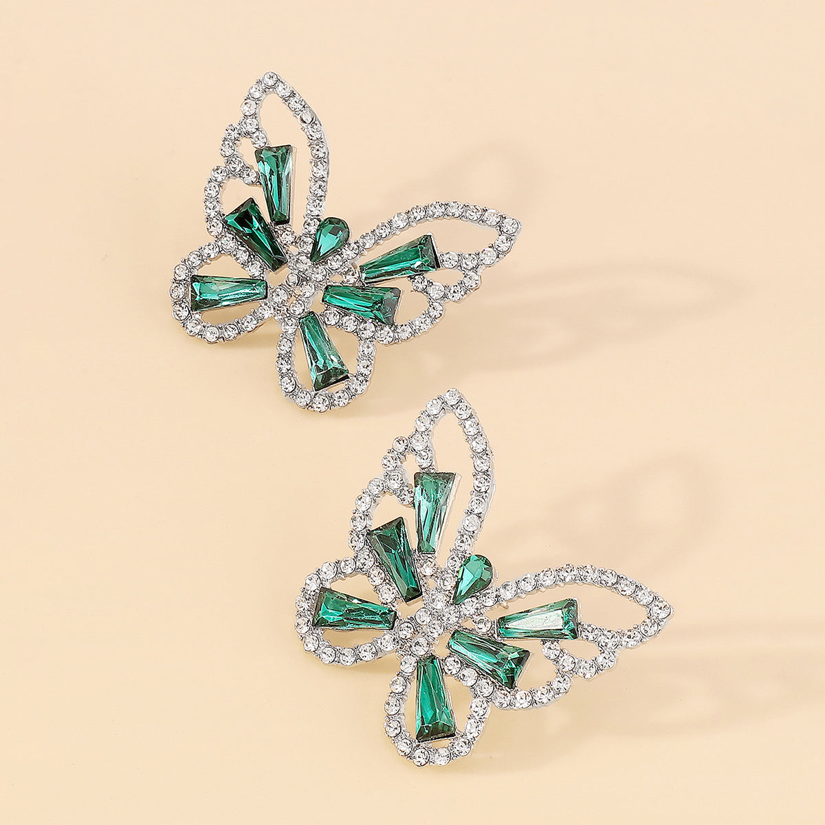 Elegant Glam Sweet Butterfly Alloy Inlay Rhinestones Women's Ear Studs