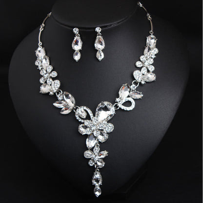 Lady Flower Artificial Gemstones Artificial Crystal Alloy Wholesale Necklace