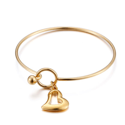 Elegant Modern Style Heart Shape Stainless Steel Titanium Steel 18K Gold Plated Bangle In Bulk