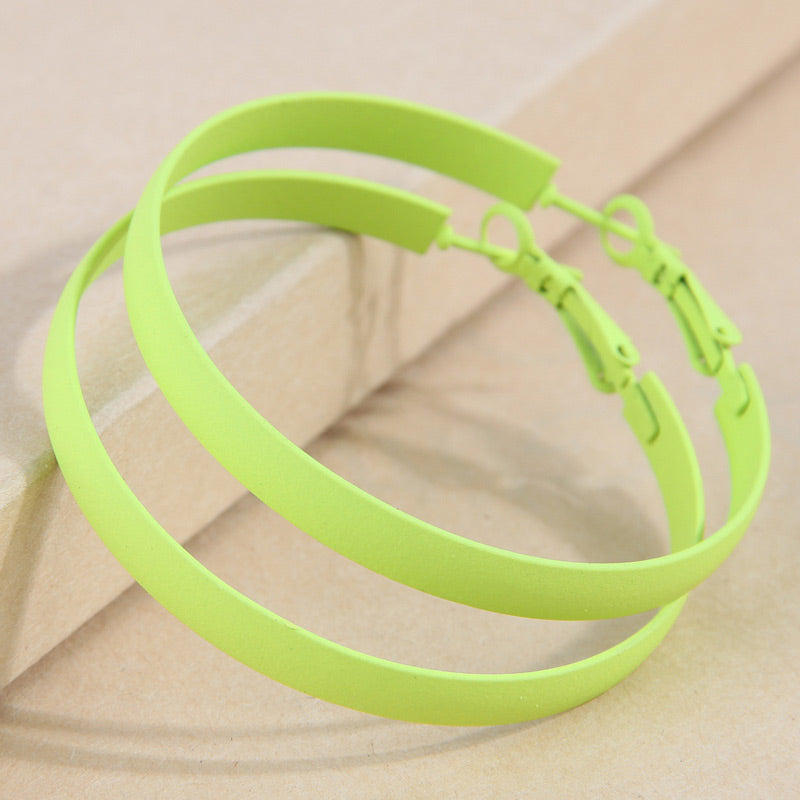 Simple Style Solid Color Ferroalloy Women's Hoop Earrings