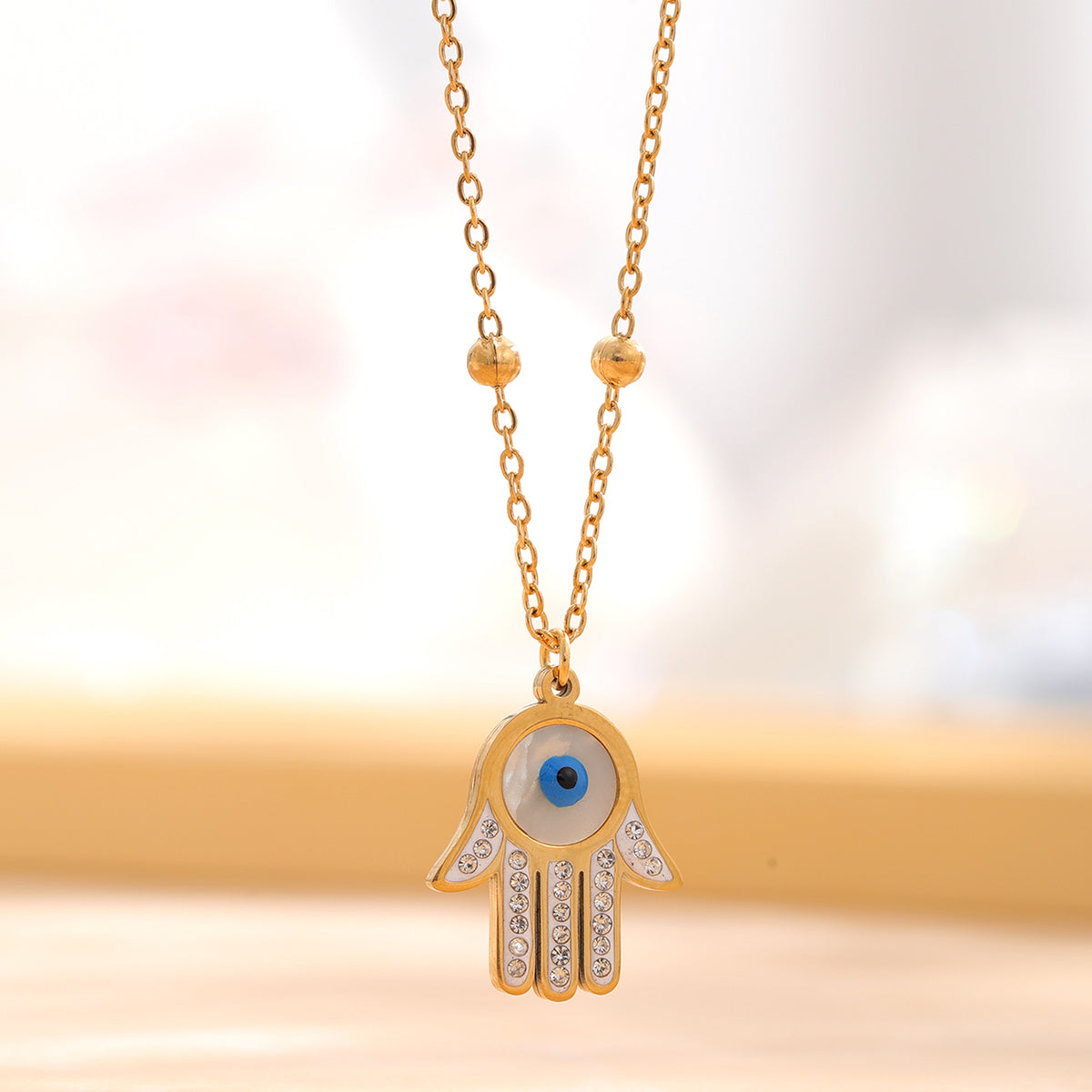 Retro Palm Eye Butterfly Titanium Steel Plating Inlay Shell Zircon Gold Plated Pendant Necklace