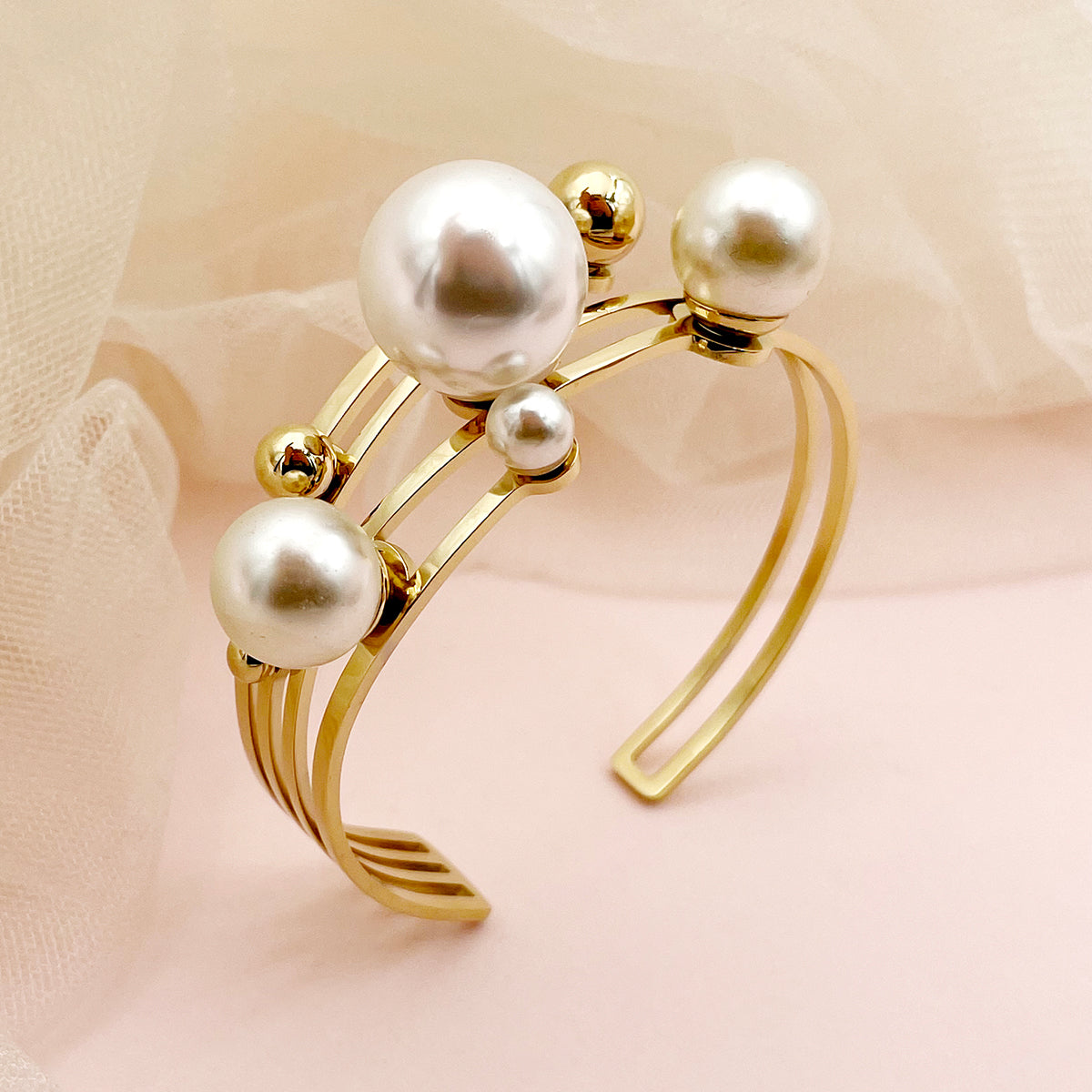 Glam Lady Irregular Stainless Steel Imitation Pearl Plating 14k Gold Plated Bangle