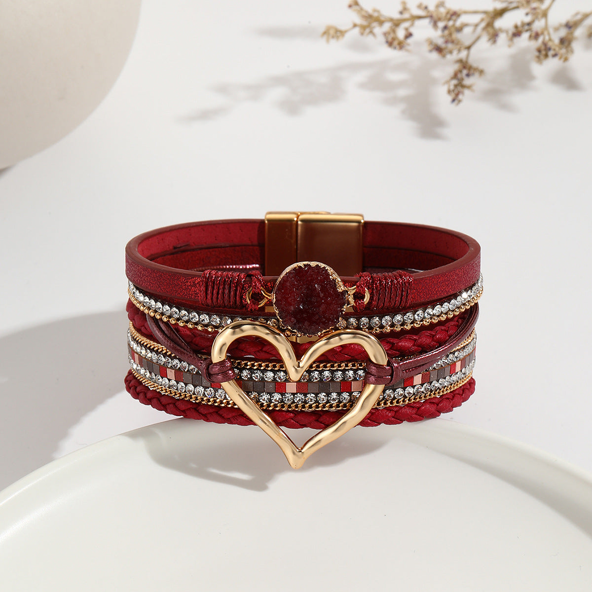 Elegant Classic Style Heart Shape Pu Leather Inlay Rhinestones Women's Bracelets