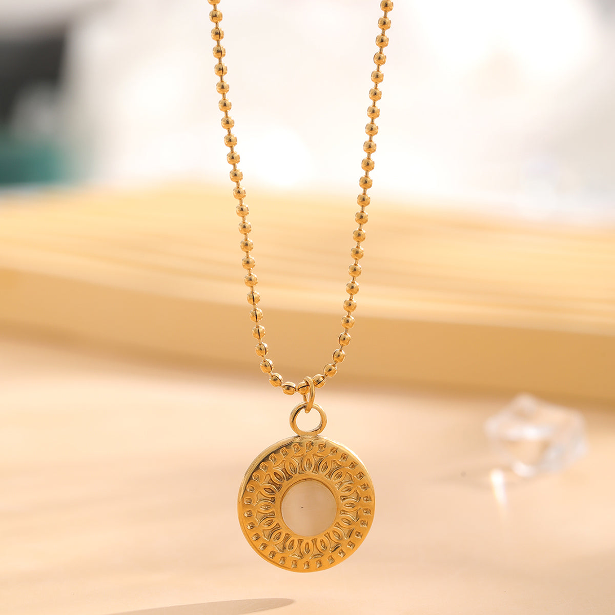 Retro Sun Oval Titanium Steel Plating Inlay Natural Stone Gold Plated Pendant Necklace