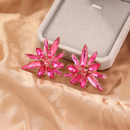 1 Pair Vintage Style Exaggerated Flower Plating Inlay Alloy Rhinestones Gold Plated Ear Studs
