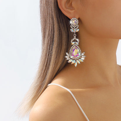 Elegant Vintage Style Shiny Geometric Alloy Inlay Rhinestones Women's Drop Earrings