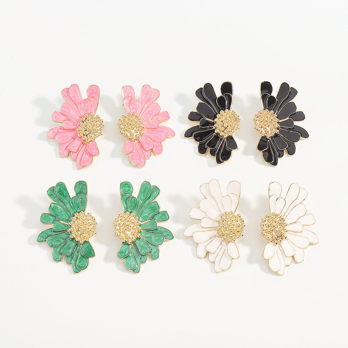 Elegant Vintage Style Sweet Flower Alloy Enamel Women'S Ear Studs