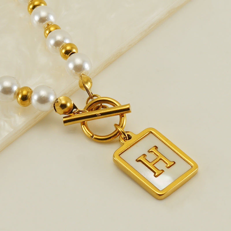 Elegant French Style Letter Stainless Steel Pearl Plating Inlay Shell 18k Gold Plated Pendant Necklace