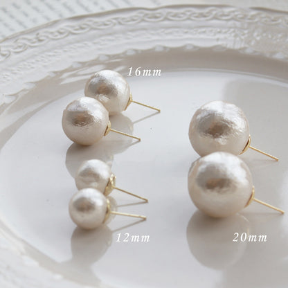 Simple Style Flower Fish Tail Glass Inlay Pearl Zircon Women's Ear Studs 1 Pair