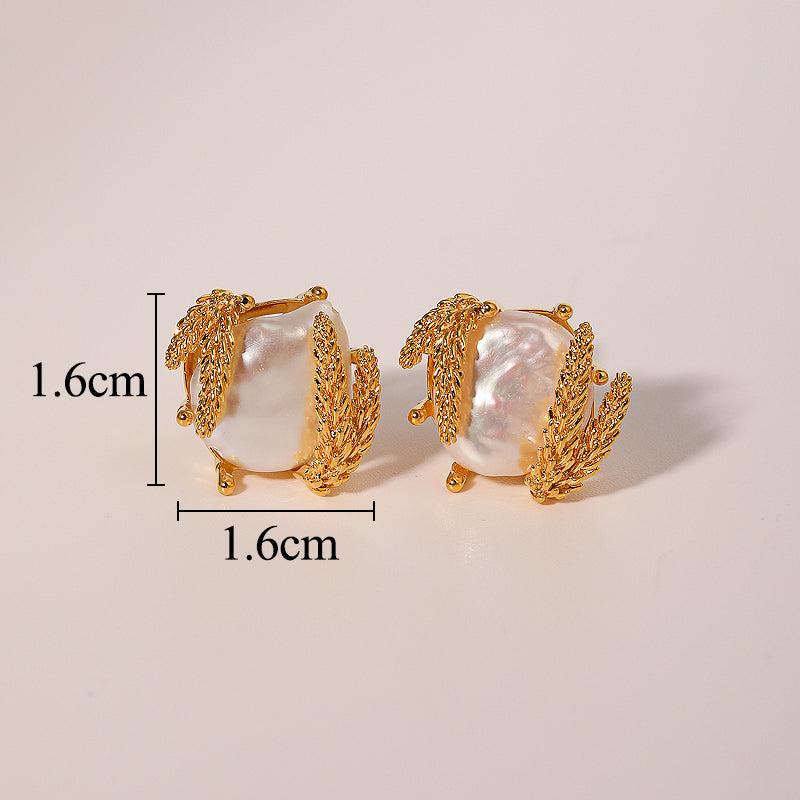 1 Pair Retro Baroque Style Irregular Plating Inlay Freshwater Pearl Copper Zircon 18k Gold Plated Earrings