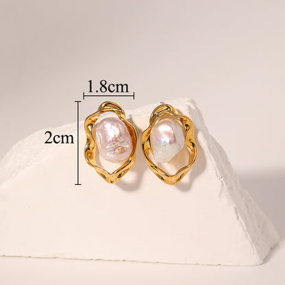 1 Pair Retro Baroque Style Irregular Plating Inlay Freshwater Pearl Copper Zircon 18k Gold Plated Earrings