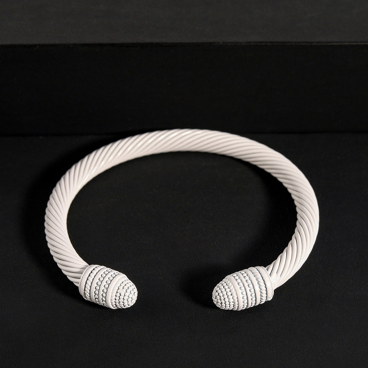 Simple Style Solid Color Stainless Steel Colorful Stoving Varnish Cable Cuff Bracelets