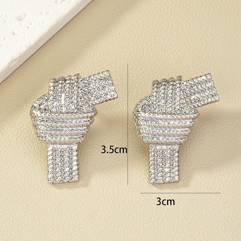 1 Pair Modern Style Artistic Knot Plating Alloy Ear Studs