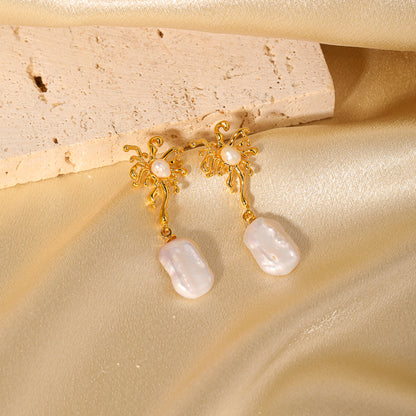 1 Pair Glam Classical Geometric Inlay Copper Artificial Pearls 18k Gold Plated Drop Earrings