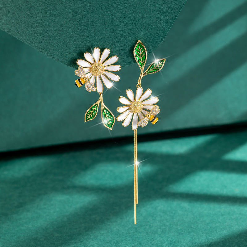 1 Pair Elegant Sweet Flower Bee Enamel Plating Inlay Copper Zircon 18k Gold Plated Drop Earrings