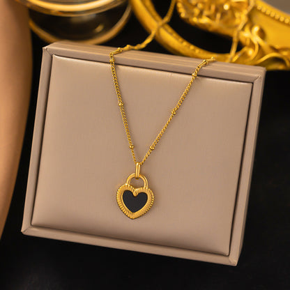 304 Stainless Steel 18K Gold Plated Simple Style Plating Inlay U Shape Heart Shape Acrylic Artificial Rhinestones Plastic Pendant Necklace