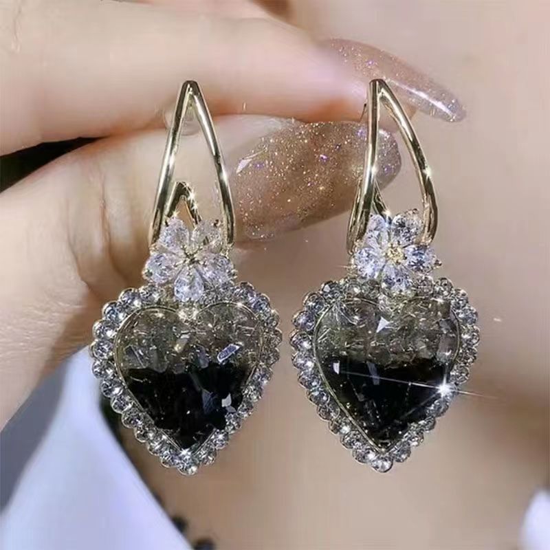 1 Pair Elegant Basic Lady Geometric Flower Butterfly Inlay Alloy Artificial Crystal Drop Earrings