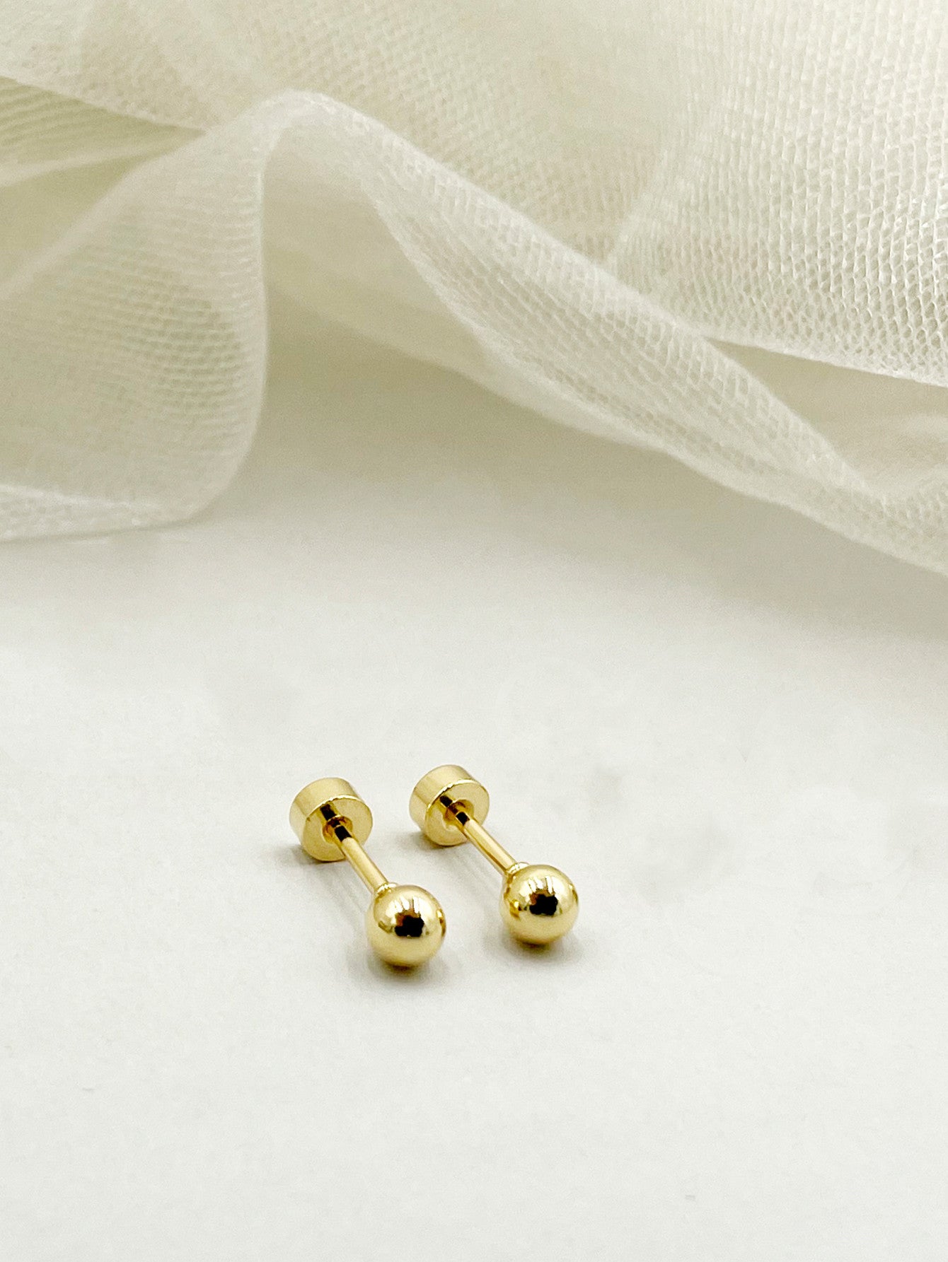 1 Pair Simple Style Round Solid Color Plating Stainless Steel Gold Plated Ear Studs