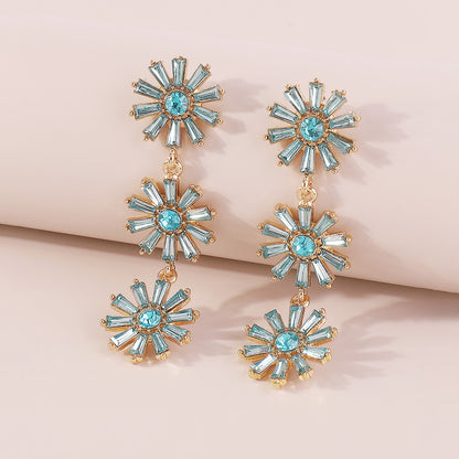 1 Pair Elegant Vintage Style Sweet Flower Inlay Alloy Artificial Diamond Drop Earrings