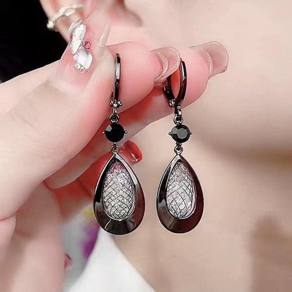 1 Pair Simple Style Water Droplets Inlay Alloy Zircon Drop Earrings